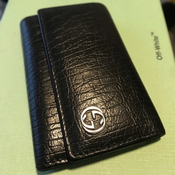 Gucci Key Holder - Picture 1 of 3